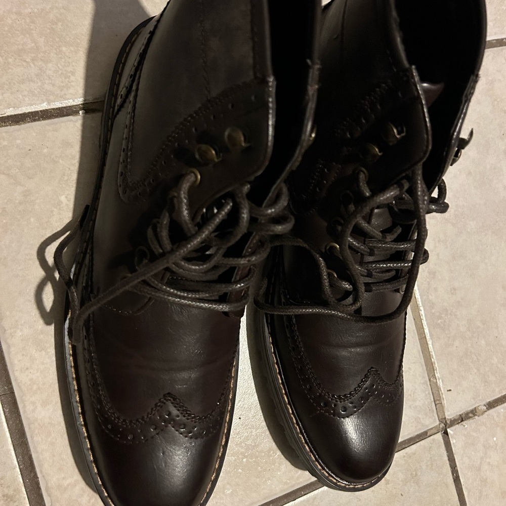 David Stone ankle boots wingtip brown size 11.5 EUC - Picture 3 of 4